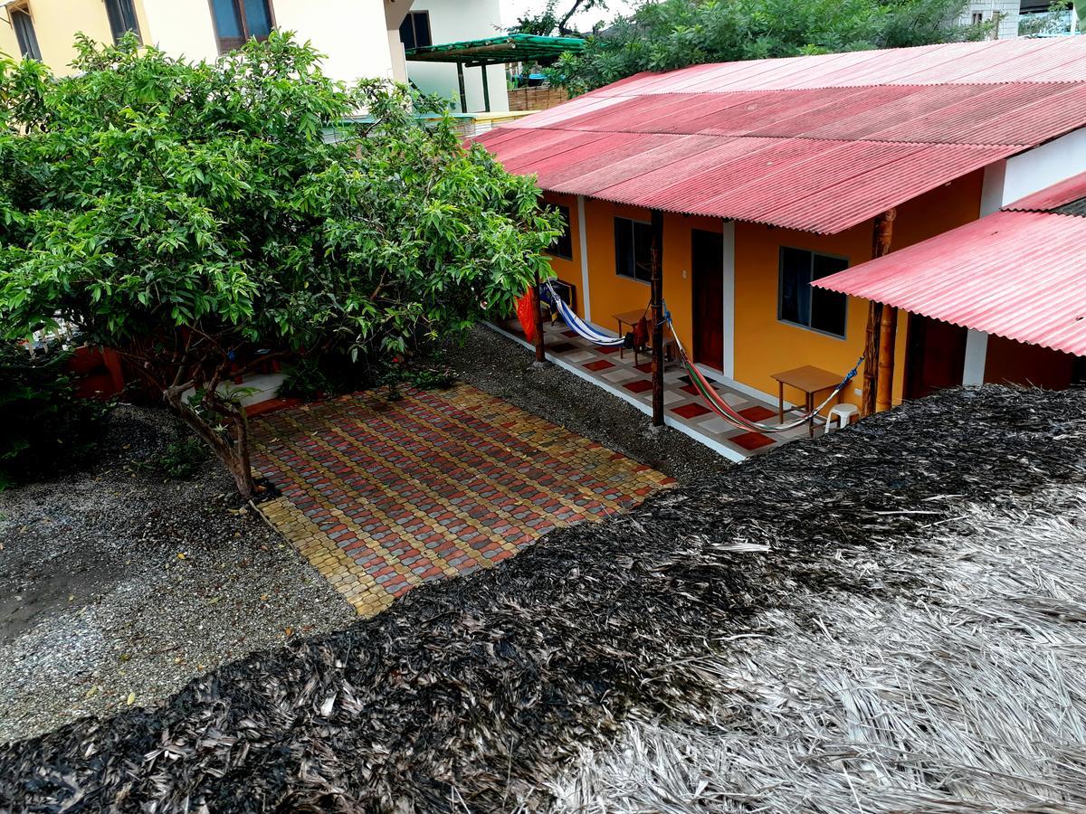 La Casa De Lili Hotel Olon Luaran gambar
